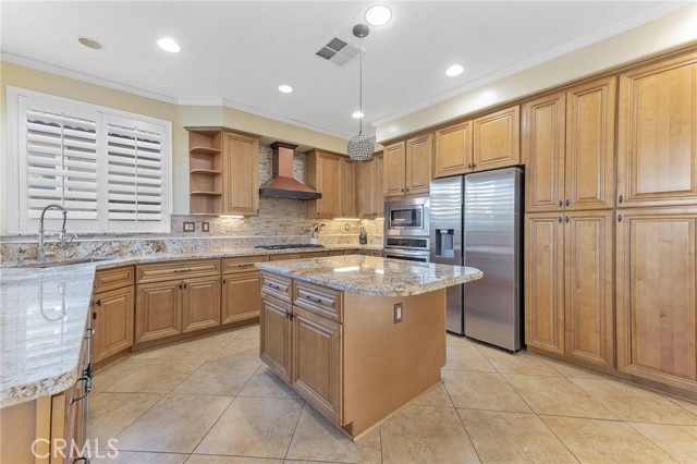 Detail Gallery Image 8 of 41 For 2547 Calla Lily Ct, Simi Valley,  CA 93063 - 4 Beds | 2/1 Baths