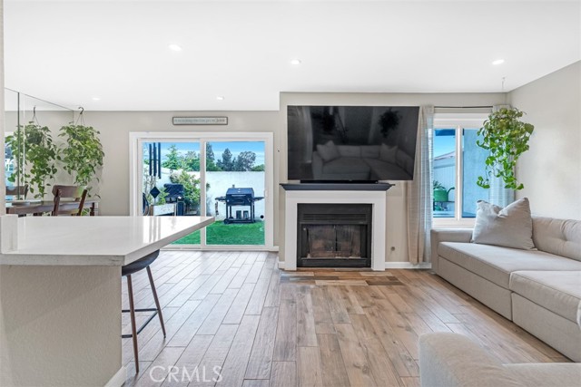 349 S Monte Vista Street, La Habra CA: https://media.crmls.org/medias/c60a5a19-8d4c-4e5c-9d81-53fe4c1a2973.jpg