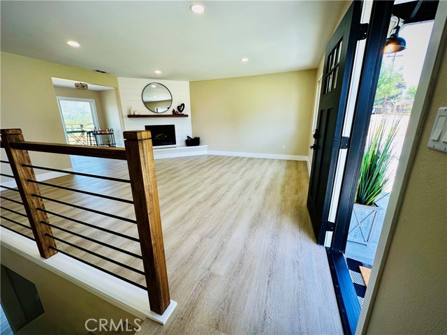 Detail Gallery Image 7 of 36 For 33380 Washington Dr., Yucaipa,  CA 92399 - 5 Beds | 2/1 Baths