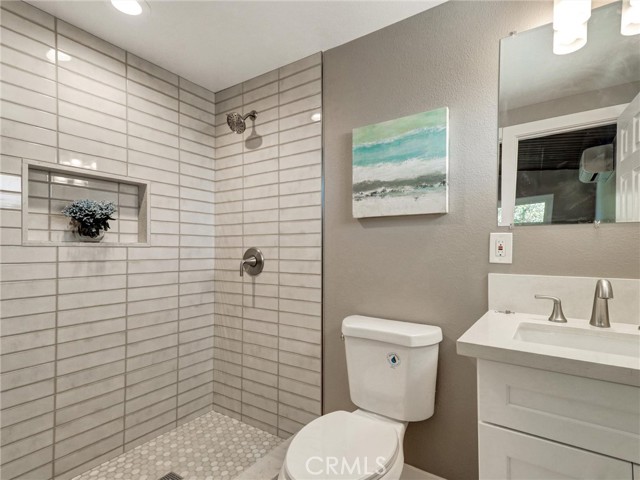 2310 W 169th Place, Torrance CA: https://media.crmls.org/medias/c60b6364-d3f7-466a-a243-73320c211754.jpg
