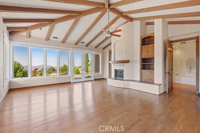 38075 Via Majorca, Murrieta CA: https://media.crmls.org/medias/c60c1f29-6766-482d-8dbb-e6ce2d9077d3.jpg