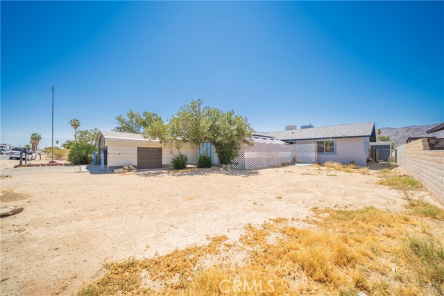 Detail Gallery Image 3 of 38 For 72183 Sunnyvale, Twentynine Palms,  CA 92277 - 3 Beds | 2 Baths