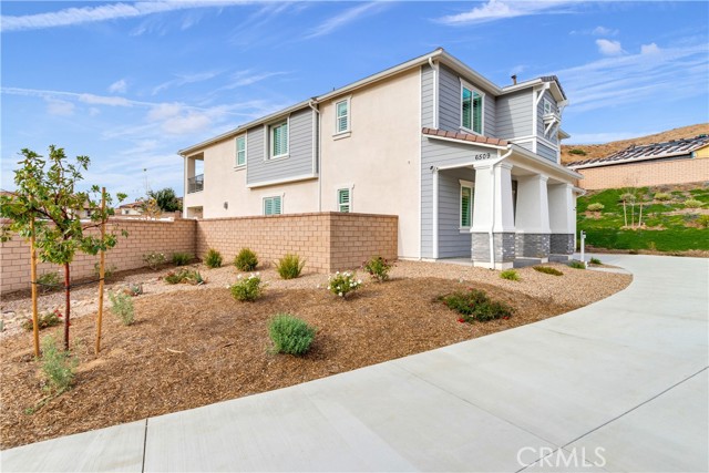 Detail Gallery Image 2 of 39 For 6509 Canyon Oaks Dr, Simi Valley,  CA 93063 - 5 Beds | 5/1 Baths