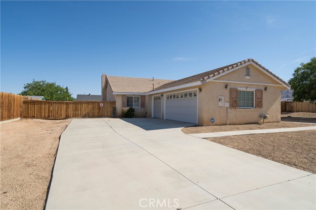 Image 2 for 22642 High Vista Ln, Apple Valley, CA 92307