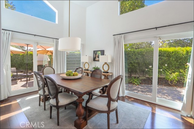 3 Primrose, Aliso Viejo CA: https://media.crmls.org/medias/c60e1a10-a110-4174-87e3-ff003f9f7243.jpg