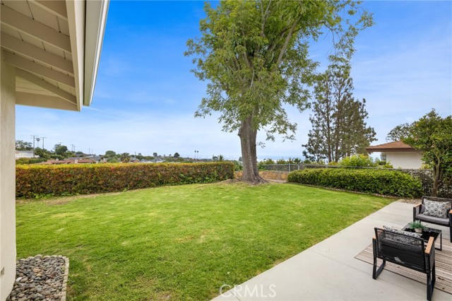 2817 San Ramon Drive, Rancho Palos Verdes CA: https://media.crmls.org/medias/c60e2d9d-c357-4c3b-a181-c0da4f02815e.jpg