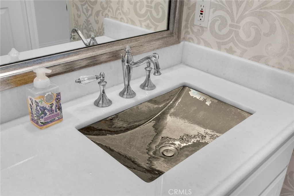 C60E8F1B B1B9 4C07 A43A Bffcf6F3F365 141 W 21St Street, Upland, Ca 91784 &Lt;Span Style='BackgroundColor:transparent;Padding:0Px;'&Gt; &Lt;Small&Gt; &Lt;I&Gt; &Lt;/I&Gt; &Lt;/Small&Gt;&Lt;/Span&Gt;