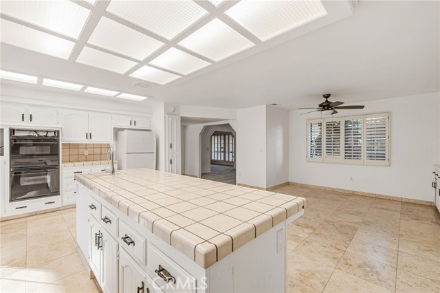 Detail Gallery Image 27 of 75 For 43041 Mayberry, Hemet,  CA 92544 - 5 Beds | 3 Baths