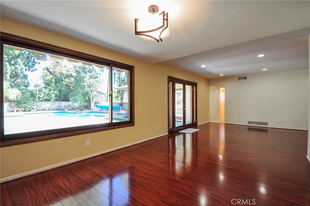 MLS #TR25219012 image #2