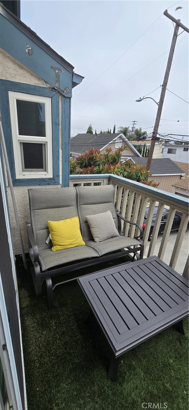 533 Walnut Avenue # 18, Long Beach, California 90802, 3 Bedrooms Bedrooms, ,2 BathroomsBathrooms,Residential Lease,For Rent,533 Walnut Avenue # 18,CRPW24118659