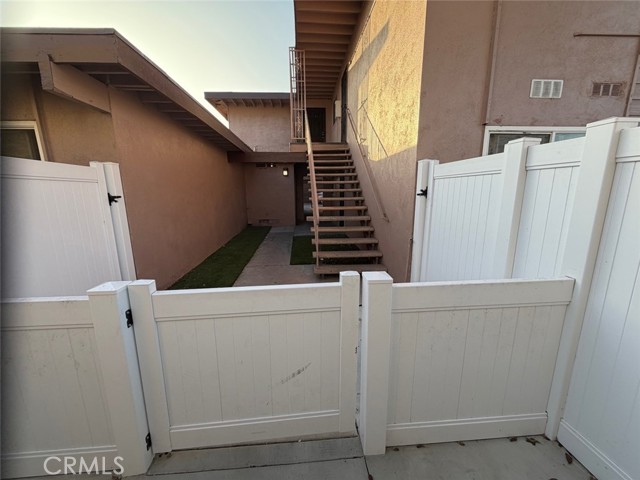 Detail Gallery Image 5 of 47 For 2153 W Brownwood, Anaheim,  CA 92801 - – Beds | – Baths