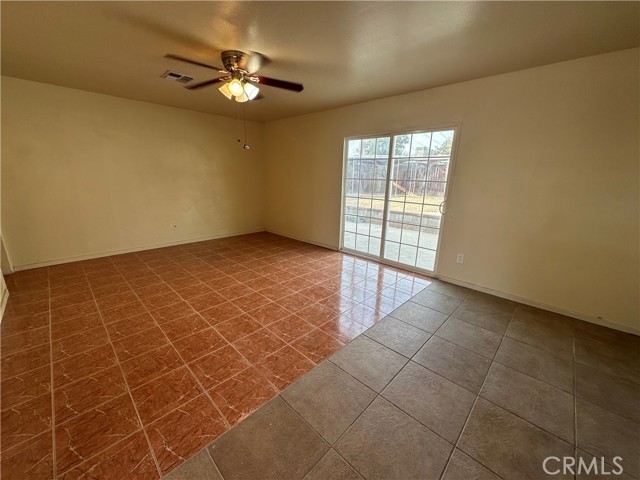 Detail Gallery Image 11 of 47 For 3112 Pioneer Dr, Bakersfield,  CA 93306 - 4 Beds | 2 Baths