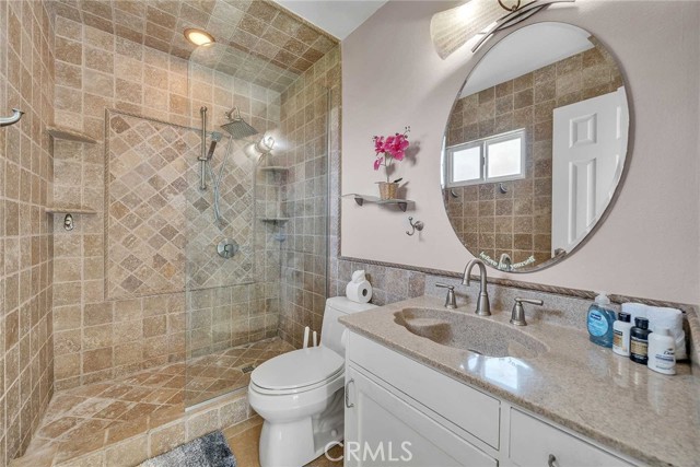 Detail Gallery Image 17 of 27 For 8251 Newman Ave, Huntington Beach,  CA 92647 - 3 Beds | 2/1 Baths