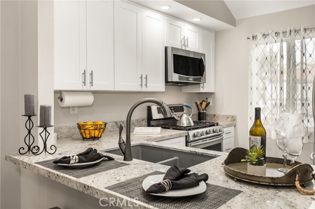 Detail Gallery Image 2 of 54 For 34 Dianthus, Rancho Santa Margarita,  CA 92688 - 2 Beds | 1 Baths