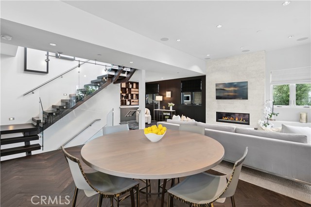 3731 5th Avenue, Corona del Mar CA: https://media.crmls.org/medias/c612d1dc-d6f7-4258-9263-1ff2ab0004e2.jpg