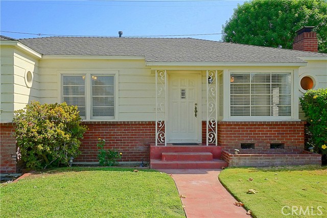 Detail Gallery Image 3 of 21 For 4285 Oakwood Pl, Riverside,  CA 92506 - 3 Beds | 1/1 Baths