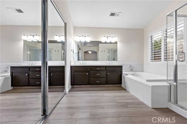 Detail Gallery Image 17 of 22 For 2168 E Powers, Fresno,  CA 93720 - 4 Beds | 2 Baths
