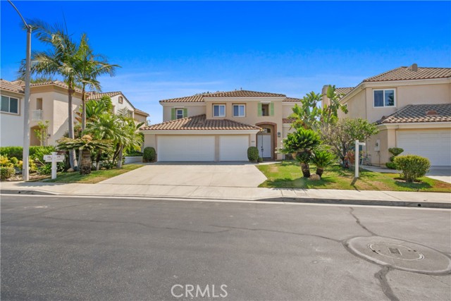 Detail Gallery Image 2 of 43 For 2528 Windsor Pl, Rowland Heights,  CA 91748 - 4 Beds | 4/1 Baths