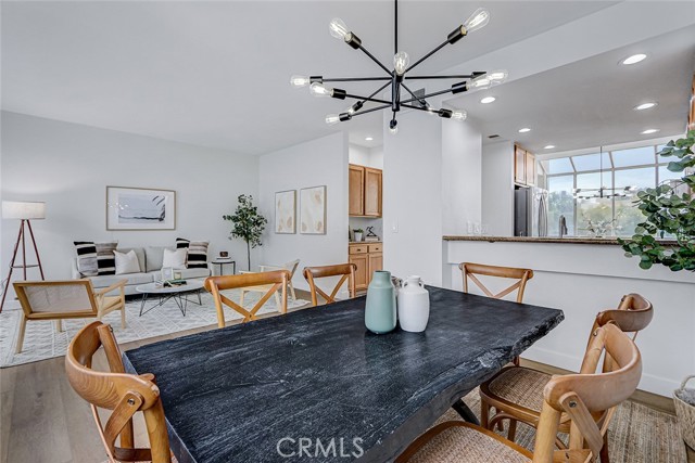 Detail Gallery Image 13 of 39 For 501 Herondo #18,  Hermosa Beach,  CA 90254 - 3 Beds | 2 Baths