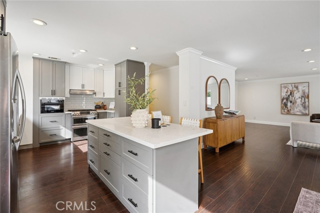 2116 Ernest Avenue, Redondo Beach, California 90278, 4 Bedrooms Bedrooms, ,2 BathroomsBathrooms,Residential,For Sale,Ernest,SB26048430