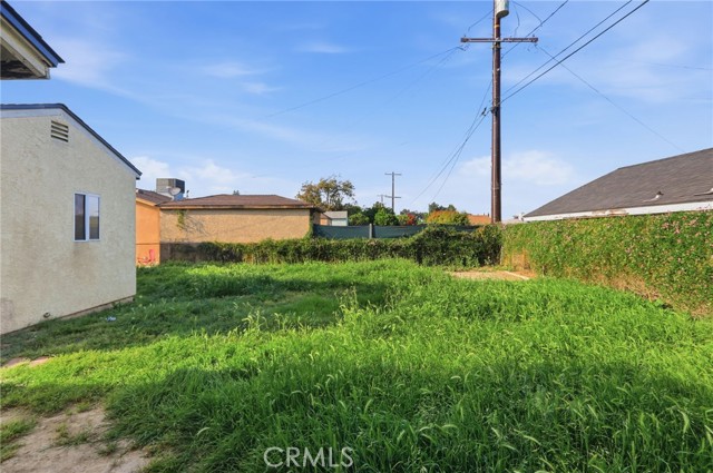 Detail Gallery Image 30 of 31 For 2010 N Corlett, Los Angeles,  CA 90059 - 3 Beds | 2 Baths