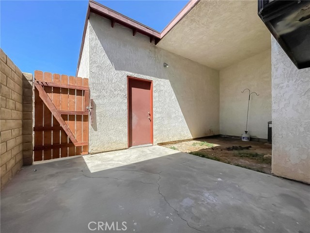 Detail Gallery Image 20 of 24 For 2260 E Avenue Q4 #56,  Palmdale,  CA 93550 - 3 Beds | 2 Baths