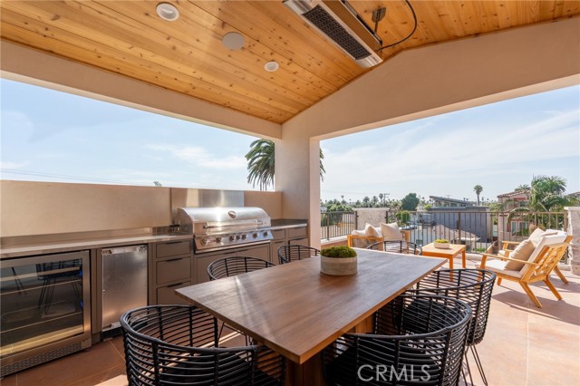 506 12th, Huntington Beach CA: https://media.crmls.org/medias/c6147da7-af27-425a-a033-0754a531b4a6.jpg