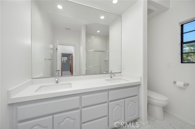 3229 Raintree Avenue, Torrance CA: https://media.crmls.org/medias/c61489ea-ccc7-4fcb-86eb-209419ffa236.jpg