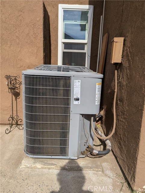 Detail Gallery Image 33 of 43 For 7852 Grace Ave, Fontana,  CA 92336 - 3 Beds | 2/1 Baths