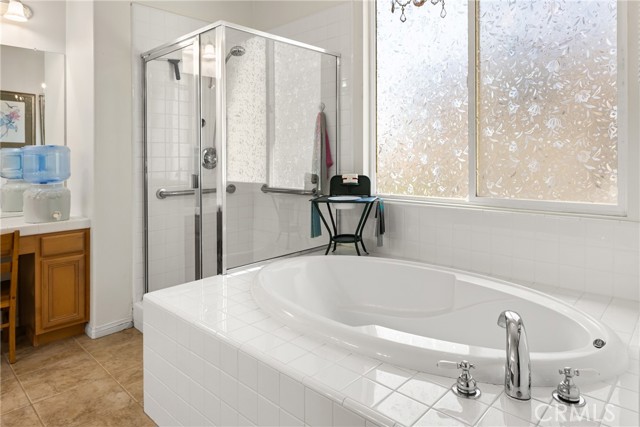 Image 26 of 65 For 23860 Hollingsworth Drive