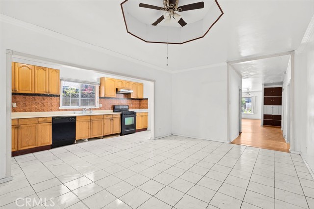 1222 N Virgil Avenue, Los Angeles CA: https://media.crmls.org/medias/c616ed2a-091d-432a-8d3a-9752c99aa42b.jpg