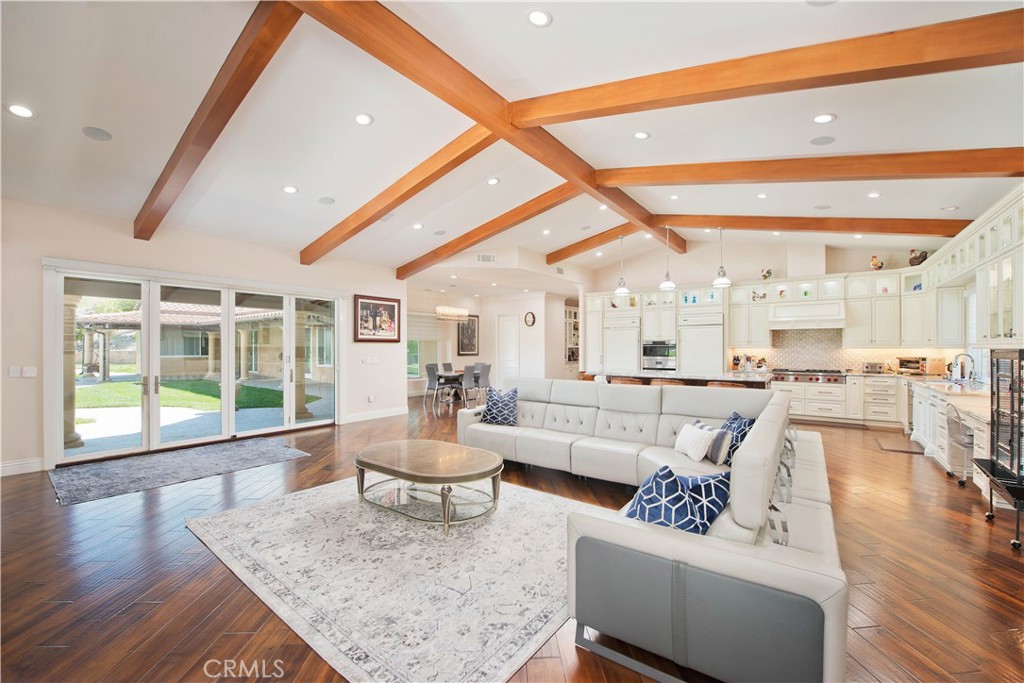 MLS #SR25254322 image #9