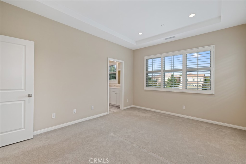 MLS #OC25268470 image #16