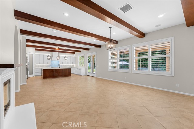11533 Stoney Brook Court, Beaumont CA: https://media.crmls.org/medias/c617add0-7d50-45b1-a0d0-680511c068f9.jpg