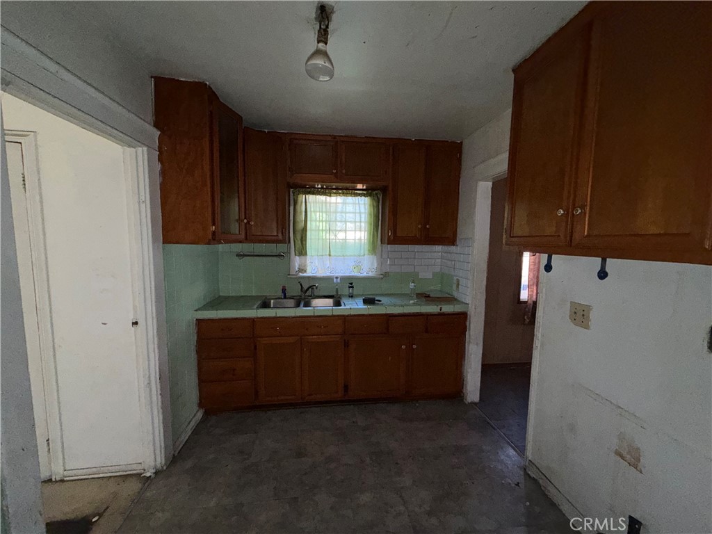 MLS #DW25254613 image #11