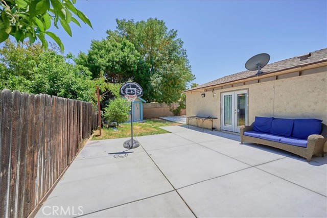 Detail Gallery Image 26 of 34 For 2019 Newton Dr, Corona,  CA 92882 - 3 Beds | 2 Baths