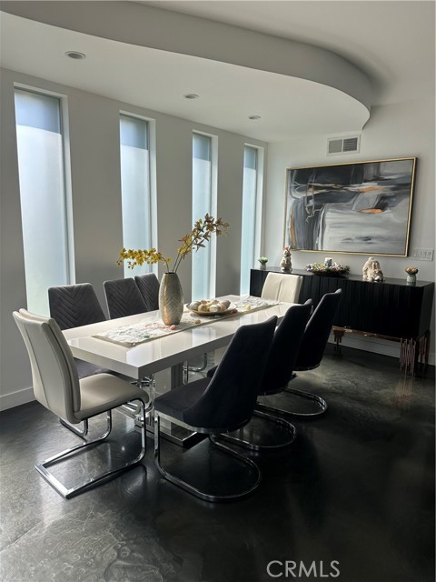 Detail Gallery Image 4 of 42 For 12600 Kenny, Granada Hills,  CA 91344 - 4 Beds | 5 Baths