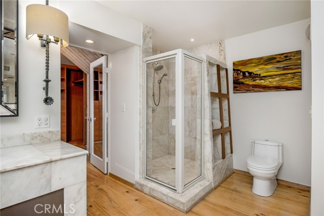 426 Nyes Place, Laguna Beach CA: https://media.crmls.org/medias/c619cd94-82bd-4b11-a7a9-02aefab149ca.jpg
