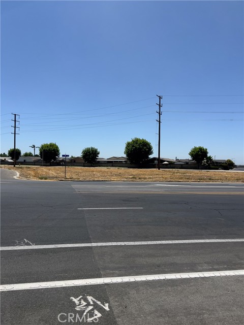 Detail Gallery Image 11 of 12 For 1 M St, Tulare,  CA 93274 - – Beds | – Baths