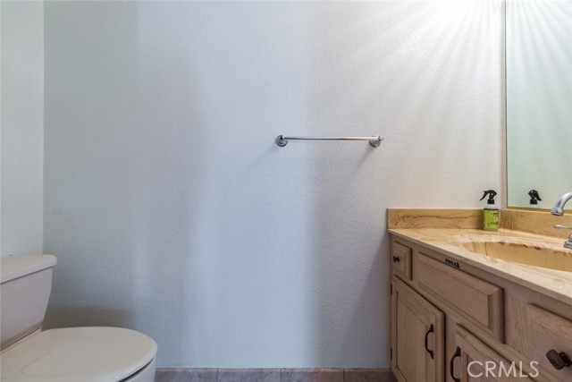 Detail Gallery Image 14 of 36 For 514 N Isabel St #C,  Glendale,  CA 91206 - 3 Beds | 2/1 Baths