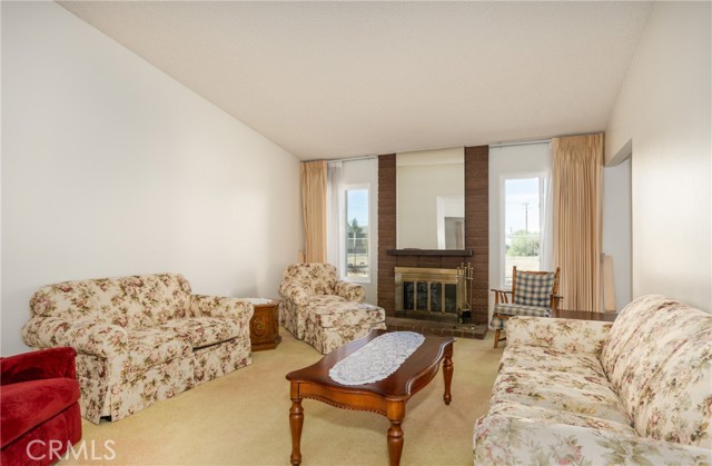 Detail Gallery Image 5 of 26 For 365 Midori Ln, Calimesa,  CA 92320 - 2 Beds | 2 Baths