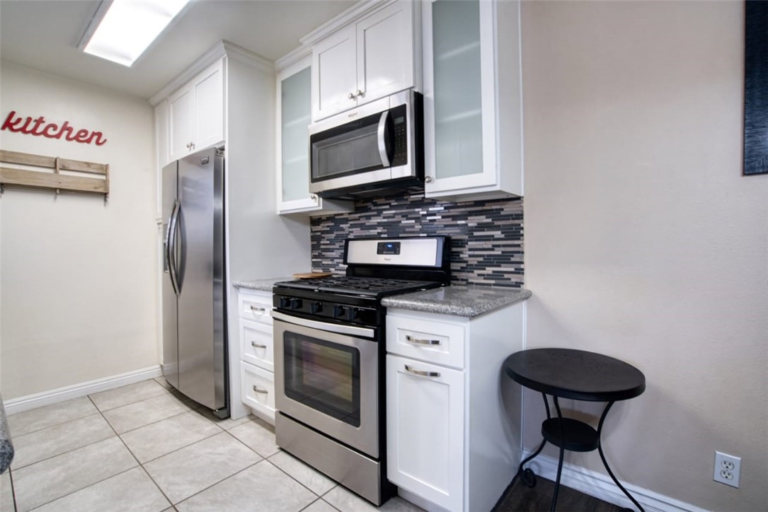Detail Gallery Image 8 of 33 For 8990 19th St #239,  Rancho Cucamonga,  CA 91701 - 1 Beds | 1 Baths