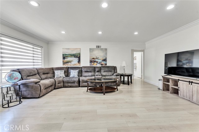 Detail Gallery Image 4 of 25 For 2915 Norsewood Dr, Rowland Heights,  CA 91748 - 3 Beds | 2 Baths