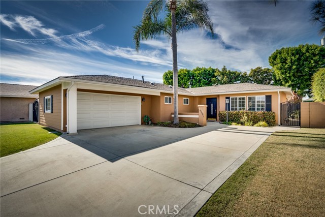 Image 2 for 16591 Simonne Ln, Huntington Beach, CA 92647