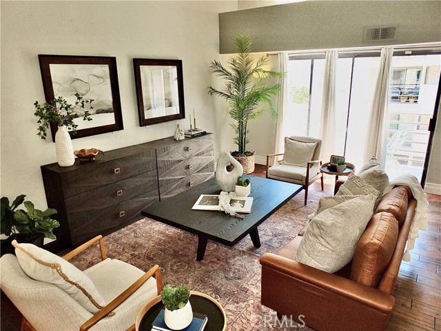 4138 E Mendez Street, Long Beach CA: https://media.crmls.org/medias/c61dda88-9396-4dda-901c-ade406395424.jpg