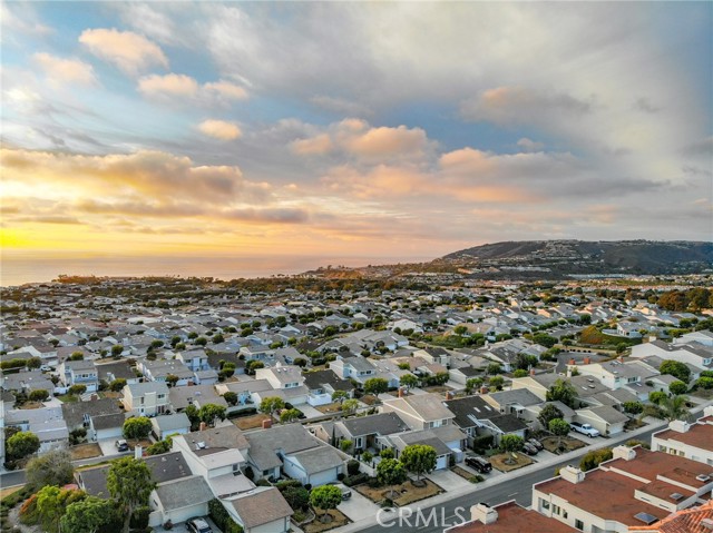 Detail Gallery Image 33 of 34 For 33702 Chula Vista Ave #C,  Dana Point,  CA 92629 - 3 Beds | 3 Baths
