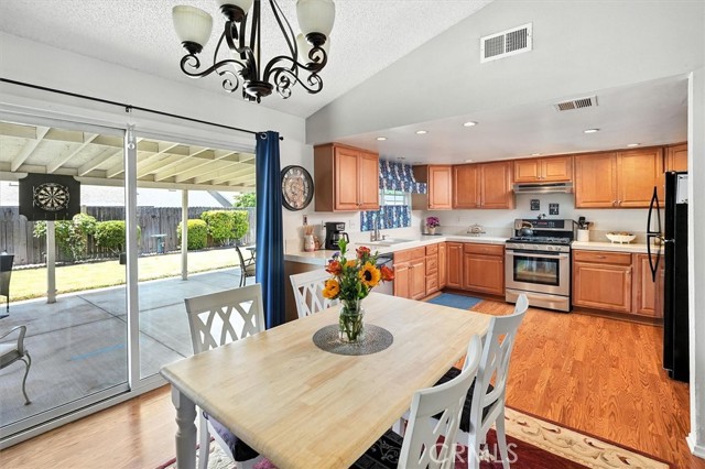 Detail Gallery Image 11 of 28 For 740 W Avenue H2, Lancaster,  CA 93534 - 3 Beds | 2 Baths