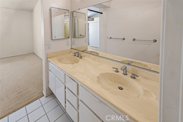 Detail Gallery Image 21 of 32 For 248 Sundance Ct, Azusa,  CA 91702 - 3 Beds | 3 Baths