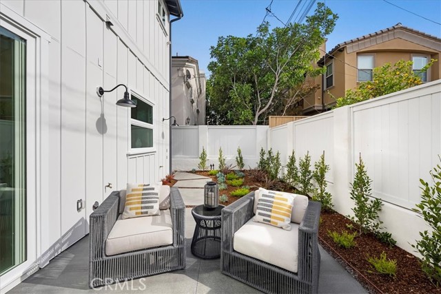 2606 MacKay Lane, Redondo Beach, California 90278, 5 Bedrooms Bedrooms, ,4 BathroomsBathrooms,Residential,Sold,MacKay,SB23014119