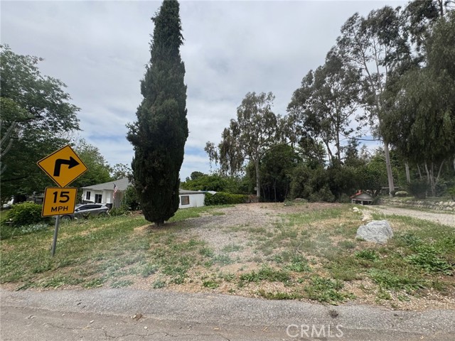 Detail Gallery Image 1 of 7 For 2327 Bonview Dr, Mentone,  CA 92359 - – Beds | – Baths